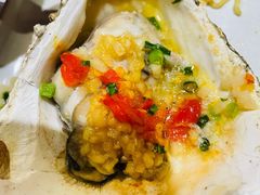 湛江大生蚝-木屋烧烤(西城天桥店)