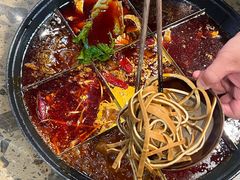 -正南齊北重庆老火锅(光华村直营店)