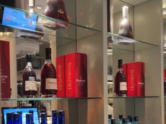 -浅深(世茂滨江精品店)