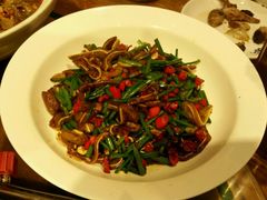 -大众餐馆(植物园美食街店)