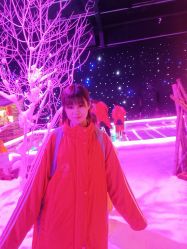 -圣名游乐城冰雪大世界