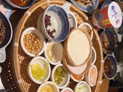 -包整·丝娃娃(一览甲秀楼风景店)