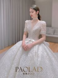 -南京宝娜嫁衣婚纱礼服馆(中央路店)