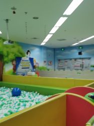 -孩子王(万达广场店)