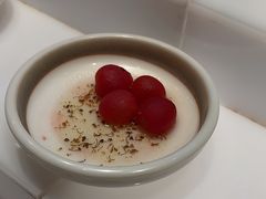-川骄海鲜自助(王府井奥莱UP TOWN店原世界之花店)