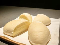 雪山奶露包-小炳胜(卓悦中心店)