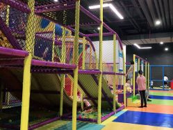 -蹦贝运动中心·蹦床·攀岩·闯关(龙岗店)