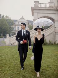 -易摄影婚纱摄影工作室