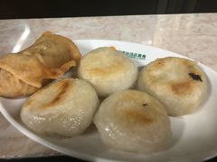 -华威达牛庄(黄埔大道西店)