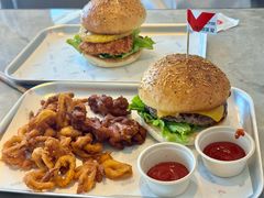-必胜客(尹山湖歌林公园店)