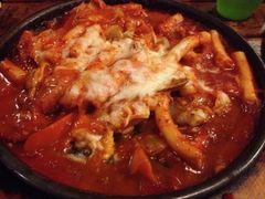 奶酪海鲜炒米条-包装马车·韩国料理·포장마차