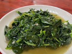 -芦茨金富饭庄·25年老字号·专做稻草鸡
