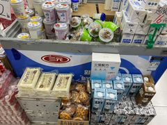 -牛奶便利(东四店)