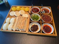 -晓长安·新陕菜(曲江店)