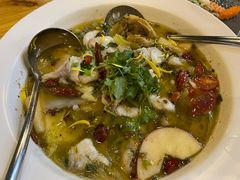 -花溪雨·森林餐厅(石基店)