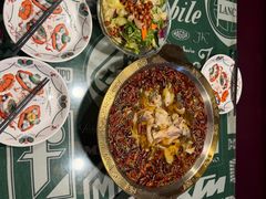 -树下时尚餐厅(翠园街店)