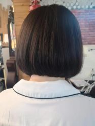 -镁连社·美联社