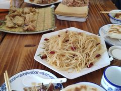 -美顺香食府鱼头老店(雪野湖店)