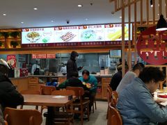 大堂-南城香·饭香串香馄饨香(青年路店)