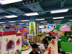 -莫莉幻想儿童乐园(郑州丹尼斯三天地店)
