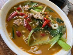 -牛八宝桂林米粉(八里庄店)