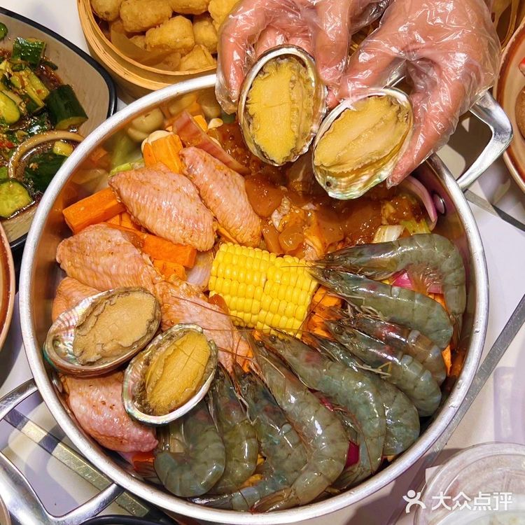 峡山这家宝藏海鲜焖锅我不允许还有人不知道!