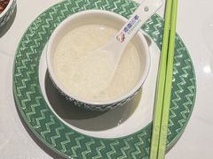 -润园四季椰子鸡火锅(卓越INTOWN店)