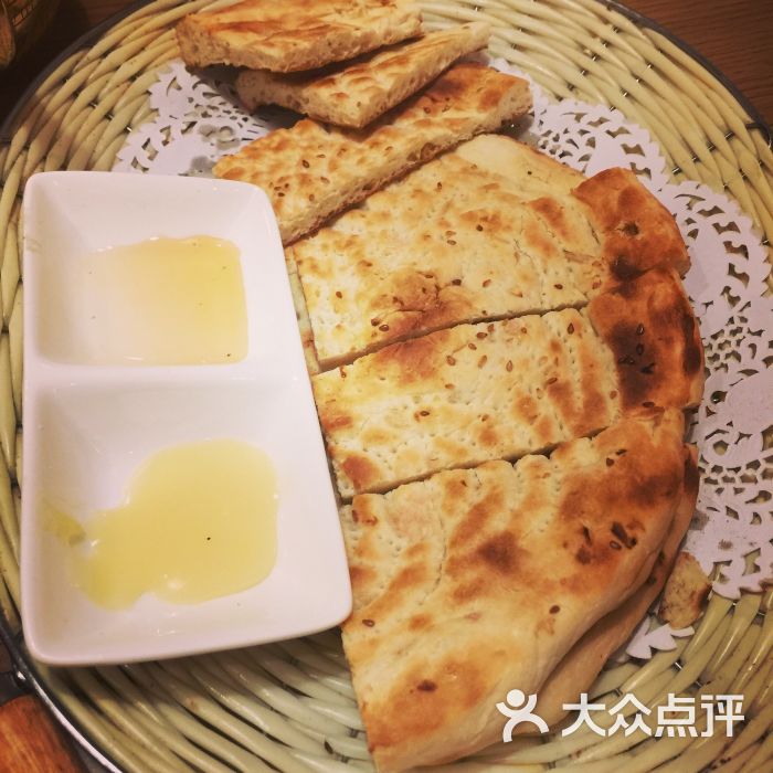 大漠樓蘭新疆美食(東直門店)烤饢圖片 - 第13800張