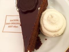 -Cafe Sacher(WIEN)