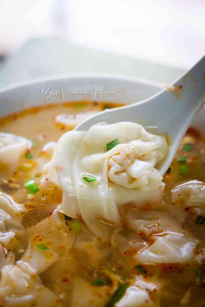 安庆柴火馄饨-"「柴火馄饨」正宗的柴火馄饨味道真的不错.