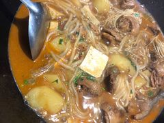 -袁小二大东北铁锅炖(吉祥村总部)