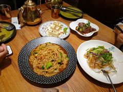 -塔哈尔·新疆盛宴(城西银泰店)