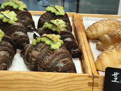 -焙丽拾光(麦凯乐直营店)