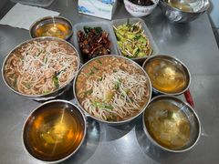 小碗肥瘦-正宗杨记普洱酸醋米线(总店)