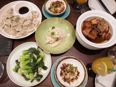-湖畔鲁菜·二十年老字号餐厅(大明湖店)