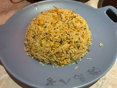 芽菜炒饭-海岛八号龙虾烧烤田鸡(蓝天路总店)