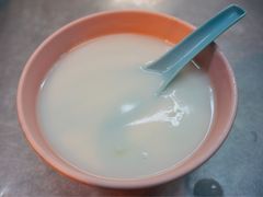 杏仁茶-汕头街四果汤