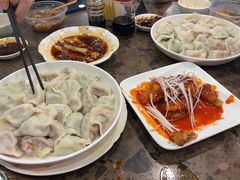 -周家大连水饺(美专校街店)