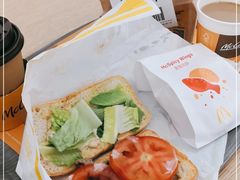 -麦当劳(徐汇漕溪北路百脑汇店)
