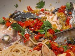 -佬麻雀·剁椒鱼头(京基KK One店)