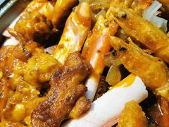-吉吉向上炭烤鸡肉煲(大学城店)