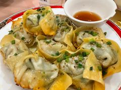 生煎馄饨-小实惠嘉(威海路店)