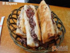 传说中的驴火-王胖子驴肉火烧(鼓楼店)