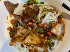 桂林卤菜米粉-牛八宝桂林米粉(八里庄店)