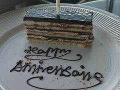 -福楼毕斯罗F Bistronome(国贸商城约会地标景观店)