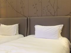 -上海中航虹桥机场泊悦酒店