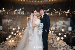 点击看大图 -花嫁丽舍婚礼殿堂(世博江景店)