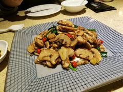 -铜锣湾·有麝自然香(重庆新天地店)