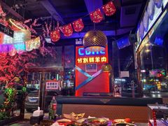 -路边边.炒菜烧烤.音乐餐厅(良乡长虹店)