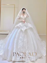 -南京宝娜嫁衣婚纱礼服馆(中央路店)